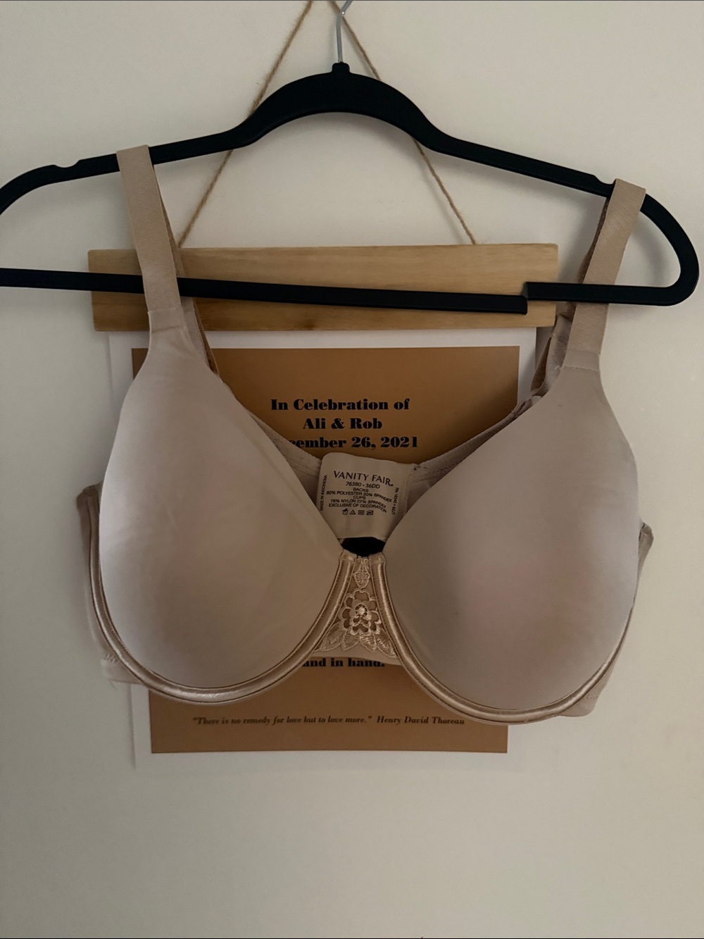 Vanity Fair Beige Seamless Underwire T-Shirt Bra